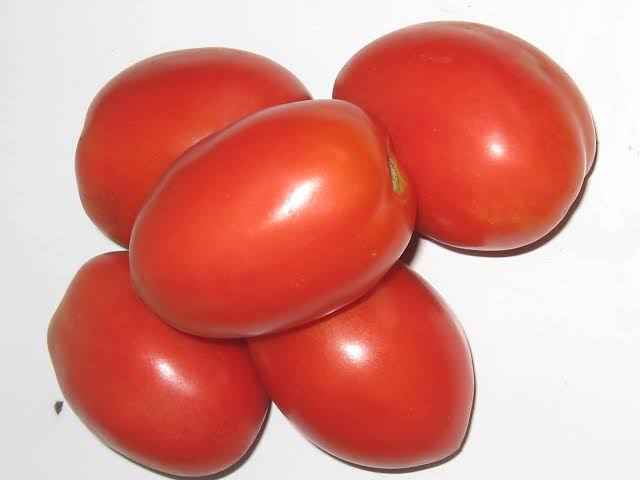 Fresh tomatoes 500G - Image 2